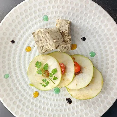 Logis De La Truffe Szálloda Sorges